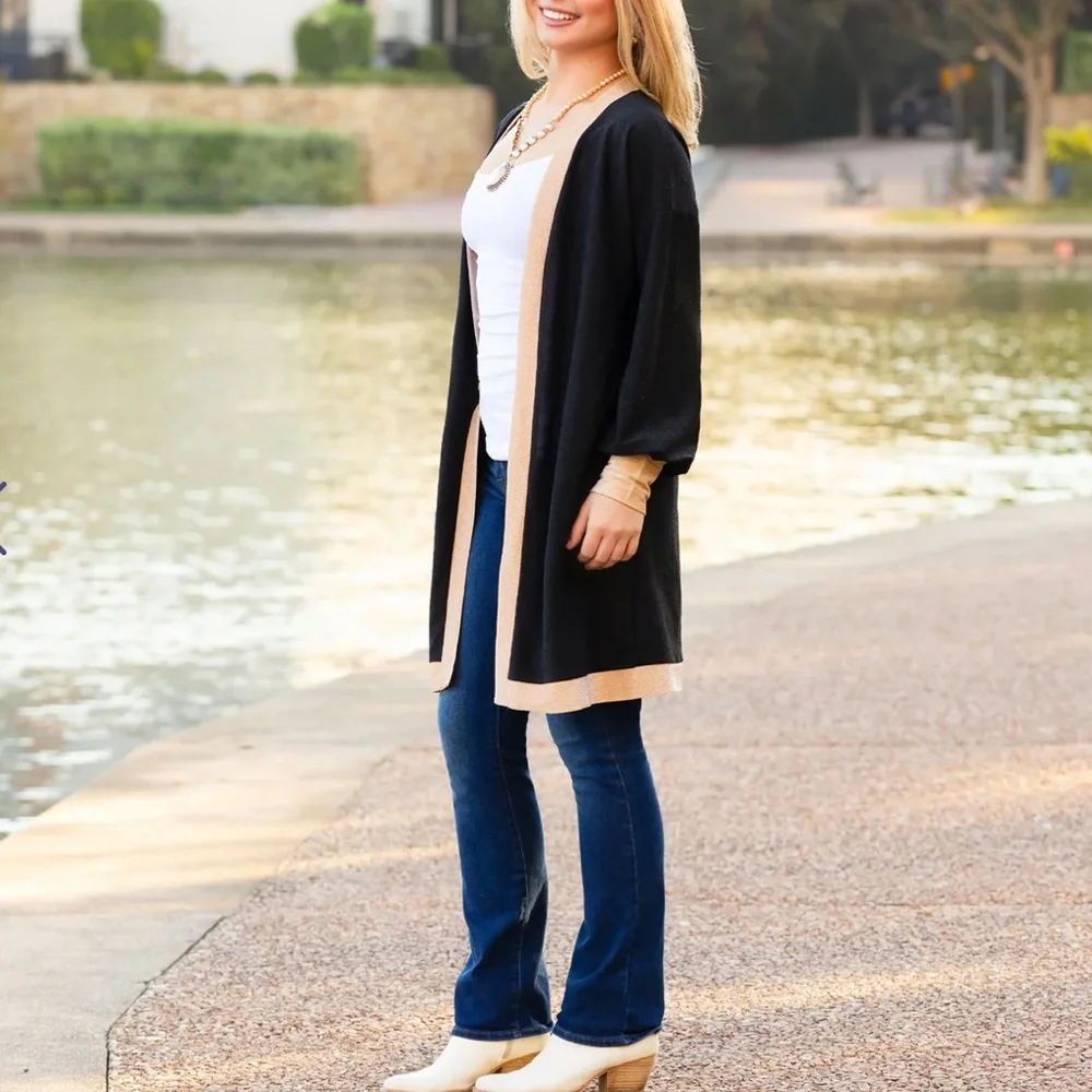 Shimmery Black and Gold Cardigan With Pockets NWT - Picture 3 of 4